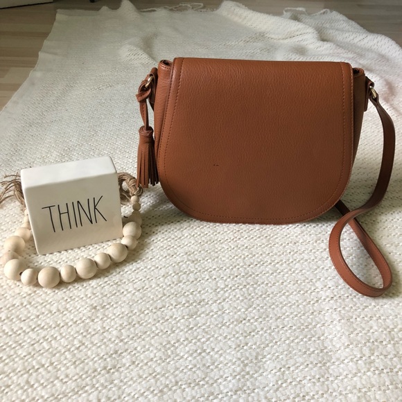 jcpenney Handbags - Cognac Crossbody Bag 👜